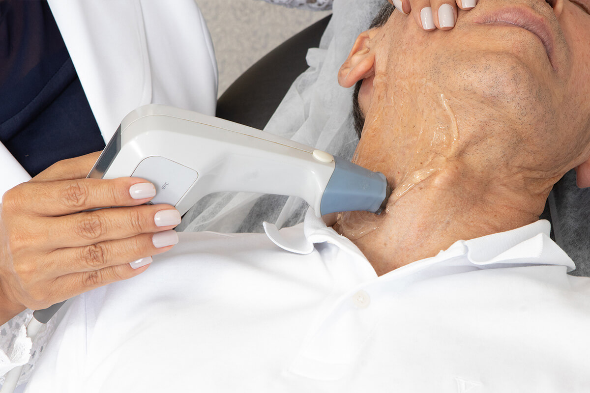 harmonizacao facial masculina clinica dermatologista